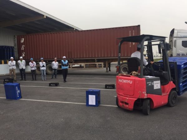 Một số điều kiện cần nắm trước khi tham gia khóa học lái xe nâng